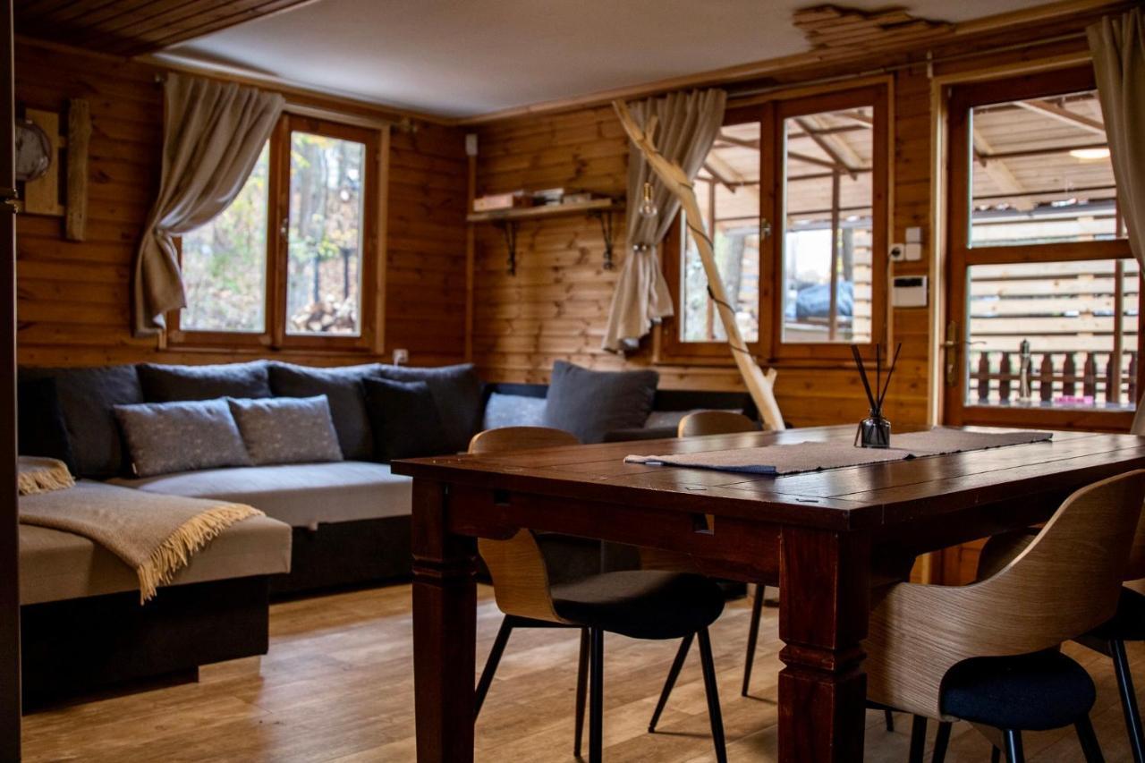 Toelgyes Menedek Apartment Ношвай Екстериор снимка